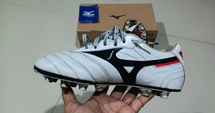 รองเท้าฟุตบอล MIzuno รูปที่ 4