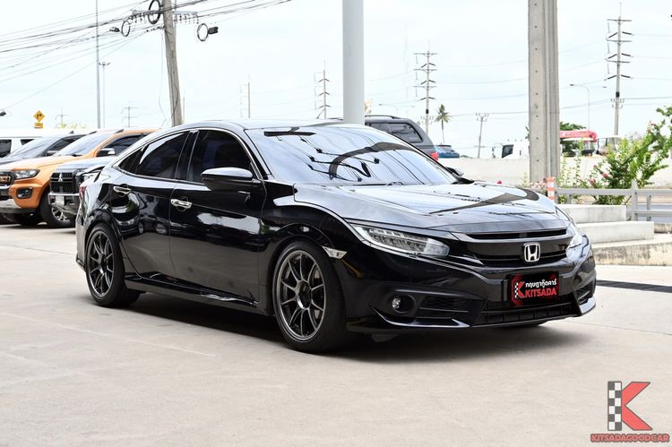 รถ Honda Civic 1.5 Turbo RS สี ดำ
