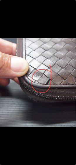BOTTEGA VENETA Dark Brown Intrecciato Long Wallet 2011 ราคา 1,500 บาท รูปที่ 17