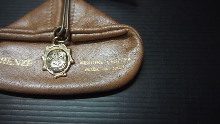 Firenze Italian Leather กระเป๋าใส่เศษเหรียญ วินเทจ หนังเเท้ made in italy 290บาท รูปที่ 3