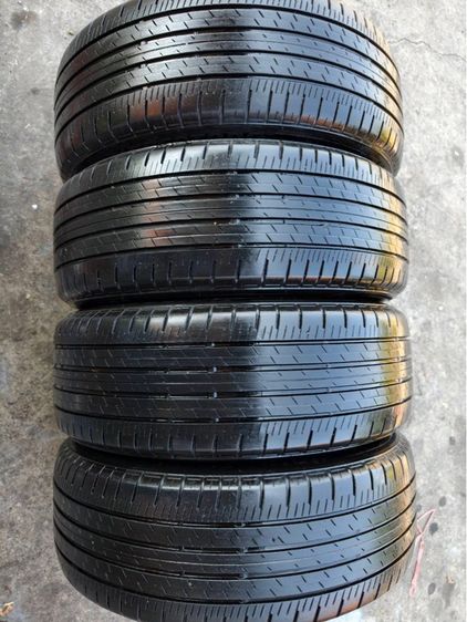 ยาง bridgestone 215 60 17 ปี 25 ชุดละ 5,000 บาท