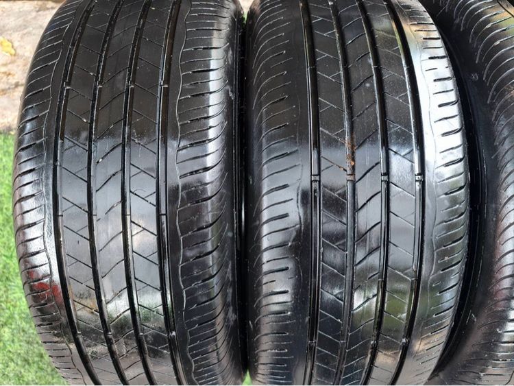 ยาง goodyear 215 55 17 ปี 25 ชุดละ 5,000 บาทครับ