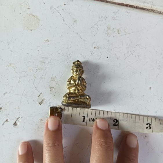 พระนั่งไหว้เก่า 1 องค์ รูปที่ 10