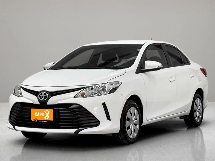 Toyota Vios 2022 1.5 Entry Sedan เบนซิน ไม่ติดแก๊ส เกียร์อัตโนมัติ ขาว