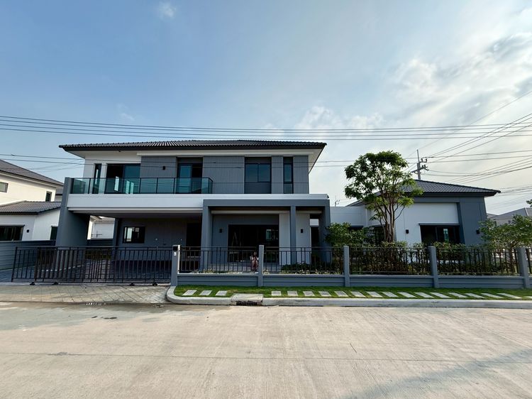 บ้านเดี่ยวเซนโทร ทวีวัฒนา ขายบ้านสวยทำเลทองพร้อมอยู่ตกแต่งบิ้วอินครบพร้อมอุปกรณ์ไฟฟ้า หิ้วกระเป๋าเข้าอยู่ได้เลย