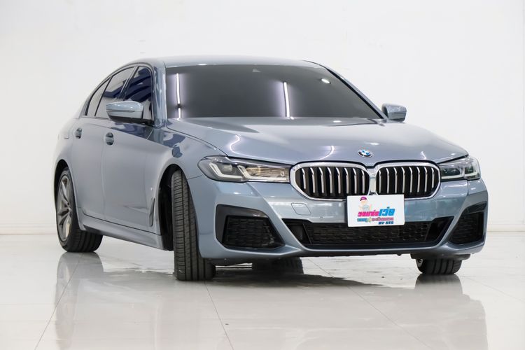 BMW Series 5 2020 520d Sedan เบนซิน ไม่ติดแก๊ส เกียร์อัตโนมัติ เทา รูปที่ 4