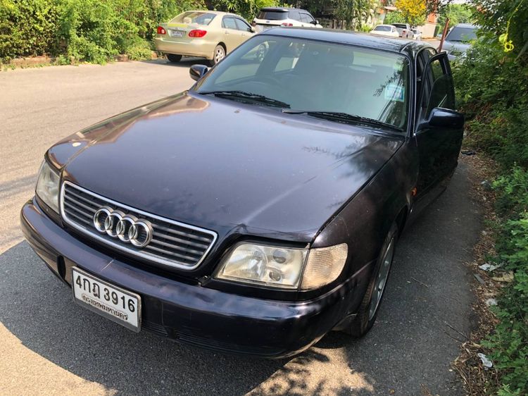 รถ Audi Audi A6  2.4 สี น้ำเงิน