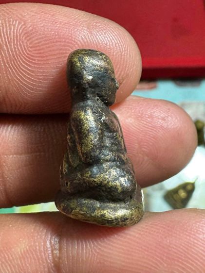 หลวงพ่อเงินพิมพ์ขี้ตา รูปที่ 4