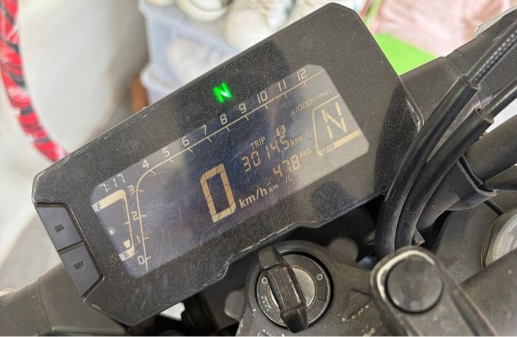 CB150R