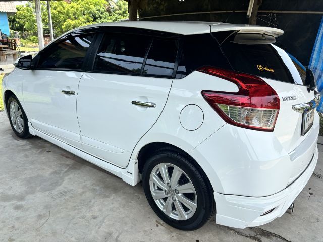 Toyota Yaris 2016 1.2 G Sedan เบนซิน เกียร์อัตโนมัติ ขาว