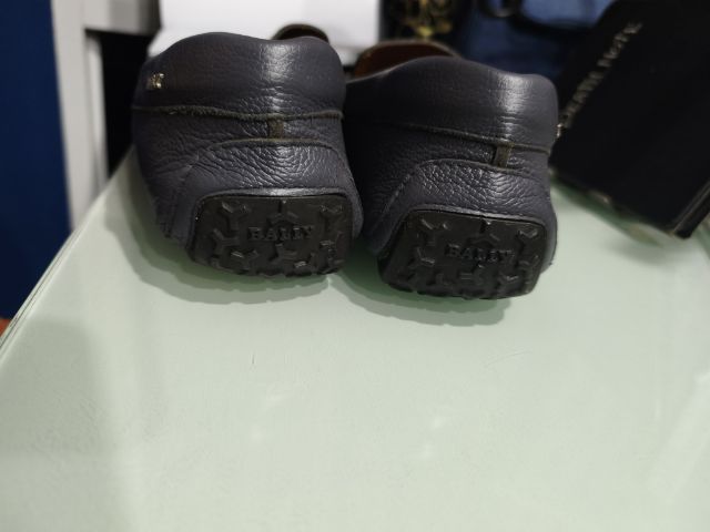รองเท้า Bally เบอร์44 รูปที่ 2
