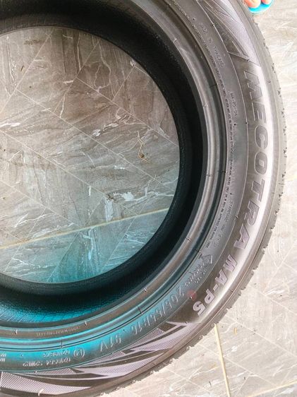 ยางmaxxis 205 55 16 ปี25 สัปดาห์ที่ 34 ปี 25 ตุ่มหน้ายางยังอยู่ 1เส้น700 รูปที่ 2