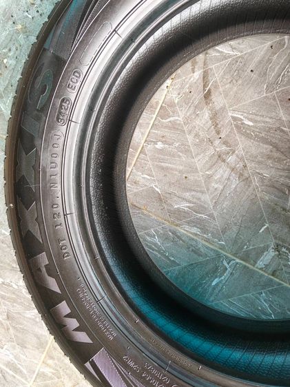 ยางmaxxis 205 55 16 ปี25 สัปดาห์ที่ 34 ปี 25 ตุ่มหน้ายางยังอยู่ 1เส้น700 รูปที่ 3