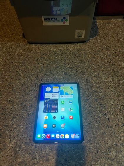 Apple 256 GB ขายiPadAir4สีดำ256กิ๊กWifi Celluer ใส่ซิมได้ใช้งานดีทุกๆฟังชั่นถูกๆ