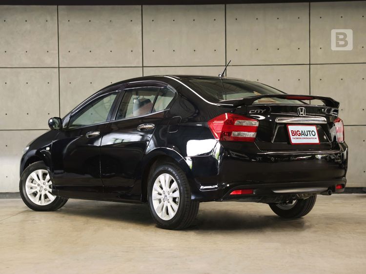 Honda City 2013 1.5 V Sedan เบนซิน ไม่ติดแก๊ส เกียร์อัตโนมัติ ดำ รูปที่ 3