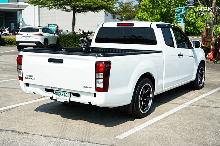 Isuzu D-MAX 2017 1.9 S Pickup ดีเซล ไม่ติดแก๊ส เกียร์ธรรมดา ขาว รูปที่ 4