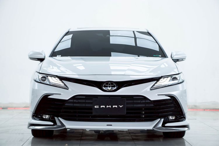 Toyota Camry 2022 2.5 Premium Sedan เบนซิน ไม่ติดแก๊ส เกียร์อัตโนมัติ ขาว รูปที่ 4