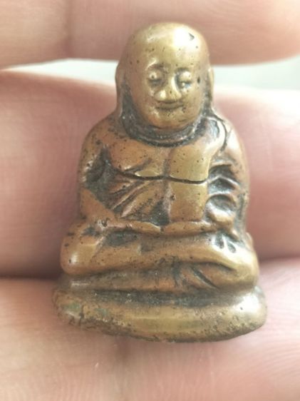 รูปหล่อหลวงพ่อเงินพิมพ์ขี้ตาเนื้อทองผสมเก่าๆ