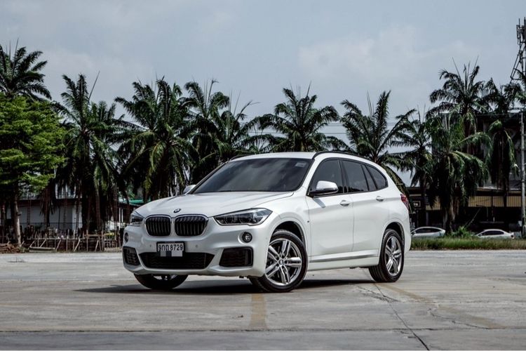 รถ BMW X1 2.0 sDrive20d M Sport สี ขาว