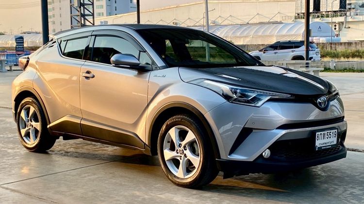 Toyota C-HR 2018 1.8 Hybrid Hi Utility-car ปลั๊กอินไฮบริด (PHEV) ไม่ติดแก๊ส เกียร์อัตโนมัติ เทา รูปที่ 4