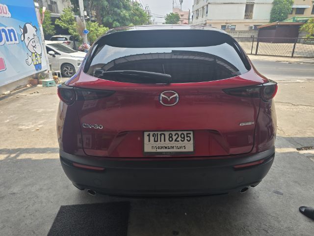 รถ Mazda CX-30 2.0 SP สี แดง