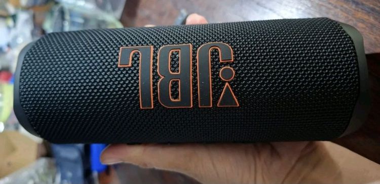 อื่นๆ ลำโพงพกพา Jbl ลำโพงทุ้มเบสหนัก เพราะมาก ขนาดกำลังพอดี ลดราคาจาก 16,000