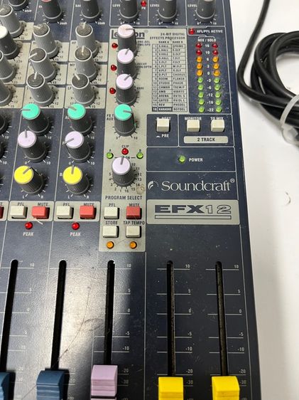 มิคเซอร์ Soundcraft EFX12 รูปที่ 7