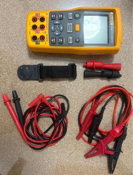 อุปกรณ์วงจรไฟฟ้าเเละอะไหล่ Fluke 712b