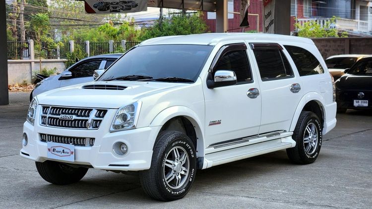 รถ Isuzu MU-7 3.0 Activo Super Platinum 4WD สี ขาว