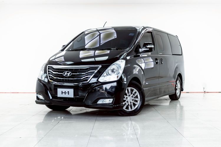 Hyundai H-1  2018 2.5 Elite Van ดีเซล ไม่ติดแก๊ส เกียร์อัตโนมัติ ดำ