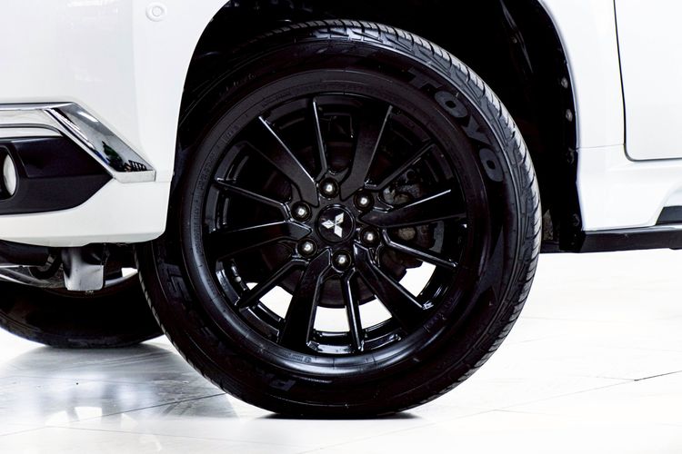 Mitsubishi Pajero Sport 2020 2.4  GT Premium Elite Edition  2WD Utility-car ดีเซล ไม่ติดแก๊ส เกียร์อัตโนมัติ ขาว รูปที่ 4