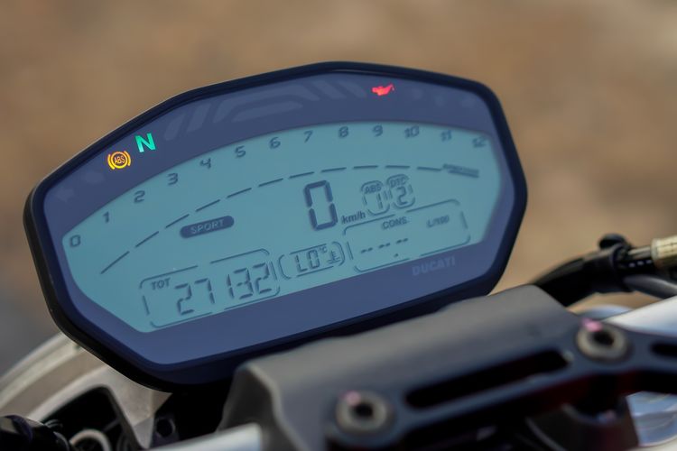 DUCATI MONSTER 821 ปี 2015 (จดทะเบียน 2016)  รูปที่ 9