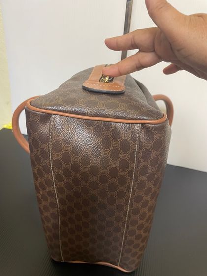 CELINE แท้ ทรงหมอน Used มือสอง โปรเฉพาะเดือนนี้ 4590.- รูปที่ 9