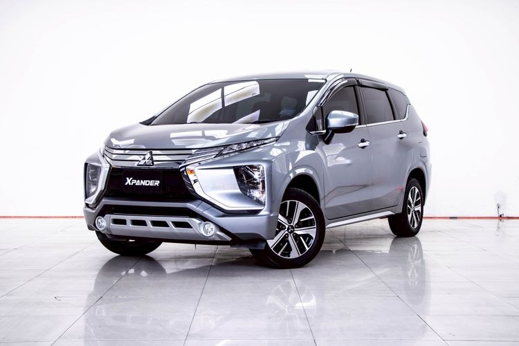 รถ Mitsubishi Xpander 1.5 GT สี เทา
