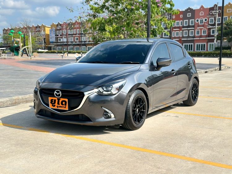 รถ Mazda Mazda 2 1.3 Sports High Connect สี เทา