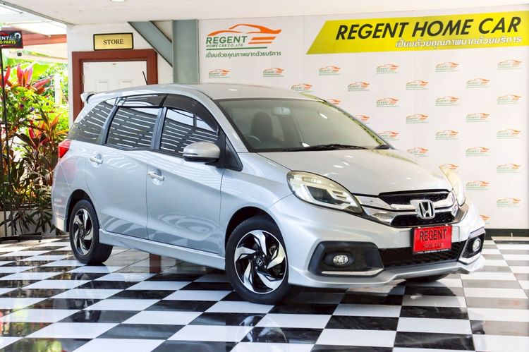 รถ Honda Mobilio 1.5 RS สี เงิน