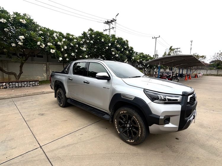 Toyota Hilux Revo 2019 2.4 E Prerunner Pickup เบนซิน ไม่ติดแก๊ส เกียร์อัตโนมัติ บรอนซ์เงิน รูปที่ 3
