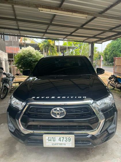 รถ Toyota Hilux Revo 2.4 Z Edition Entry สี ดำ