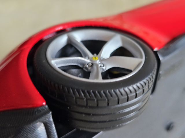 Ferrari Monza SP1 โมเดลสะสม งานสวย รูปที่ 10