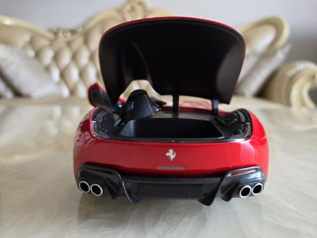 Ferrari Monza SP1 โมเดลสะสม งานสวย รูปที่ 8