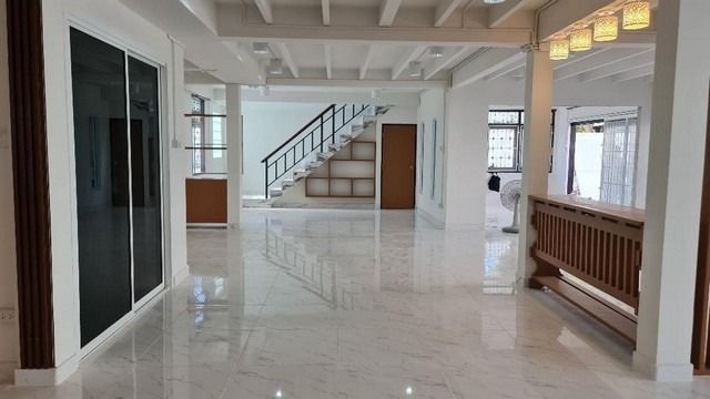 ให้เช่าบ้านเดี่ยว2ชั้น 92 ตร.ว.ย่านโชคชัย4 ลาดพร้าววังหิน เสนานิคมใกล้เลียบด่วนเหมาะอยู่อาศัยและทำโฮมออฟฟิศ รูปที่ 2