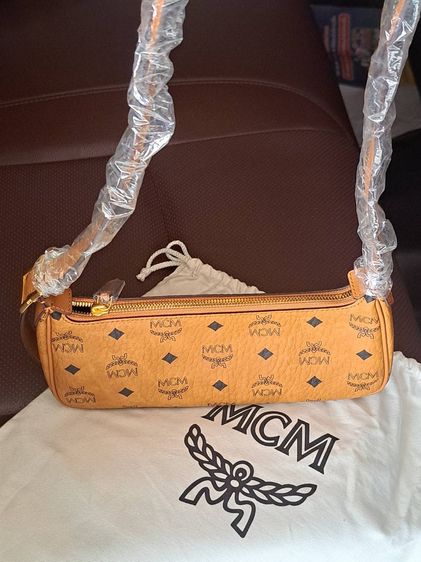 กระเป๋า MCM สะพายไหล่ Aren ลาย Visetos กระเป๋าใหม่ มือ1 รูปที่ 4