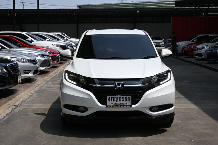 Honda HR-V 2015 1.8 E Utility-car เบนซิน ไม่ติดแก๊ส เกียร์อัตโนมัติ ขาว รูปที่ 2