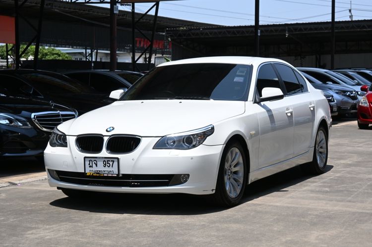 BMW Series 5 2010 520d Sedan ดีเซล ไม่ติดแก๊ส เกียร์อัตโนมัติ ขาว