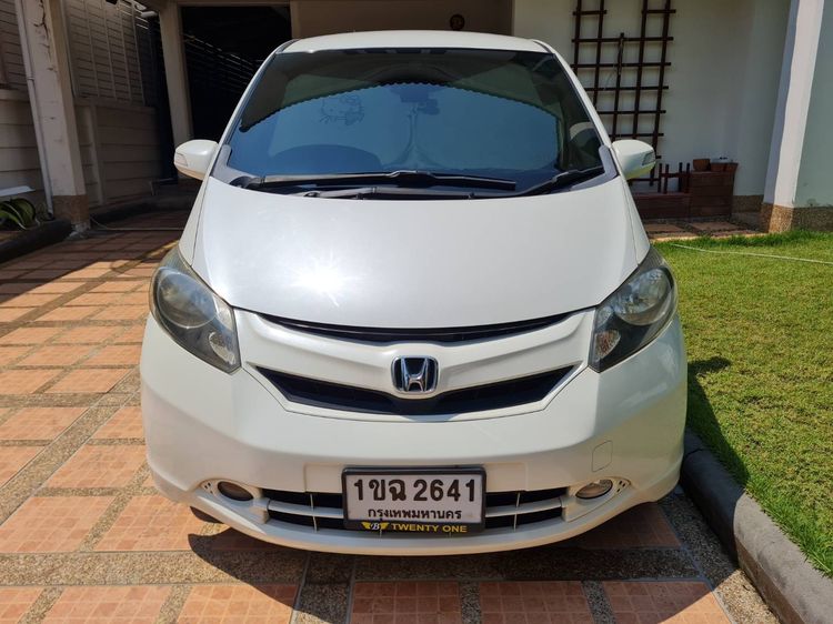 Honda Freed 2011 1.5 E Sport Utility-car เบนซิน ไม่ติดแก๊ส เกียร์อัตโนมัติ ขาว