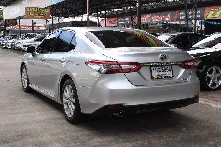 Toyota Camry 2020 2.5 Hybrid Sedan ไฮบริด ไม่ติดแก๊ส เกียร์อัตโนมัติ บรอนซ์เงิน รูปที่ 2