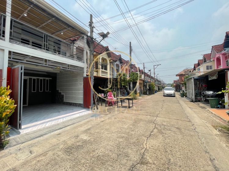 อื่นๆ ตกแต่งครบ B69-294 ขายด่วน ทาวน์เฮาส์  2 ชั้น  บ้านรีโนเวทใหม่ หมู่บ้านจิตตกาญจน์ เนื้อที่ 16 ตร.ว พื้นที่ใช้สอย 110 ตร.ม 2 ห้องนอน 2 ห้องน้ำ  รูปที่ 2