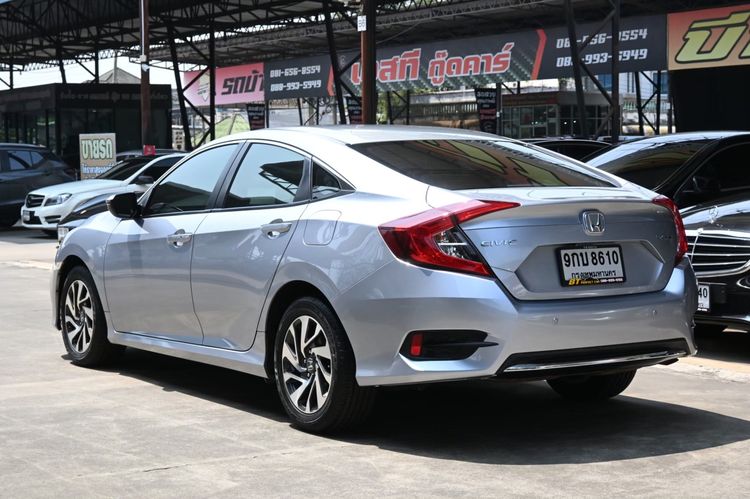 Honda Civic 2020 1.8 E i-VTEC Sedan เบนซิน ไม่ติดแก๊ส เกียร์อัตโนมัติ บรอนซ์เงิน รูปที่ 3