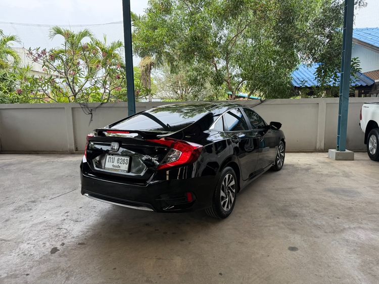 Honda Civic 2020 1.8 E i-VTEC Sedan เบนซิน ไม่ติดแก๊ส เกียร์อัตโนมัติ ดำ รูปที่ 2