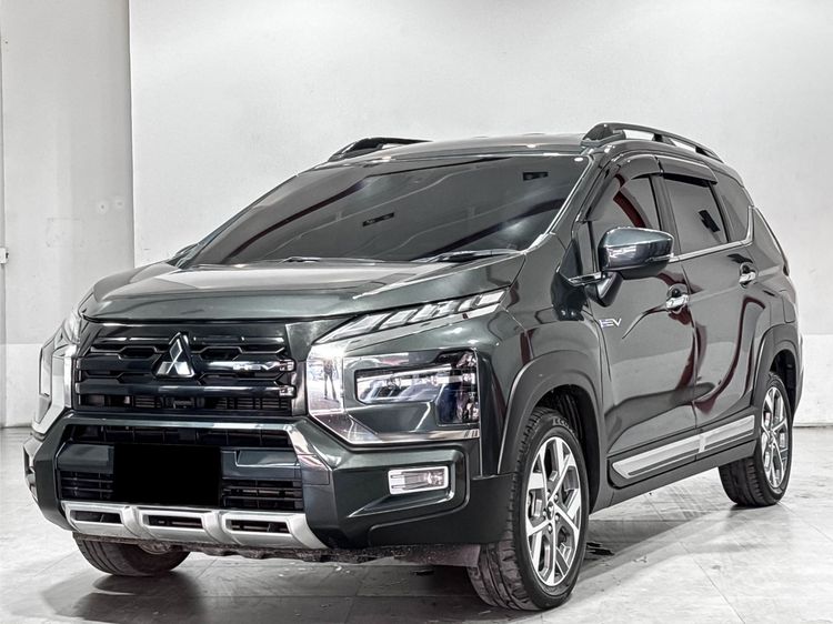 รถ Mitsubishi Xpander 1.5 Cross สี เทา